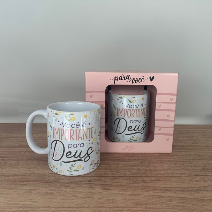 Caneca Cerâmica 300ml com Caixa Presente "Você é Importante para Deus" – Presente Cristão Evangélico | CA818