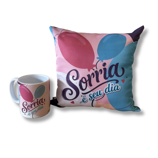 Kit almofada quadrada + Caneca - Sorria é seu dia - KIT879