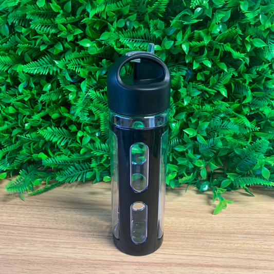 Garrafa Squeeze 700ml Preta – Garrafa para Água, Academia e Dia a Dia