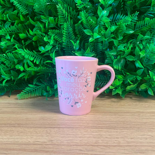 Caneca porcelana 220 ml - rosa - você faz meu coração sorrir