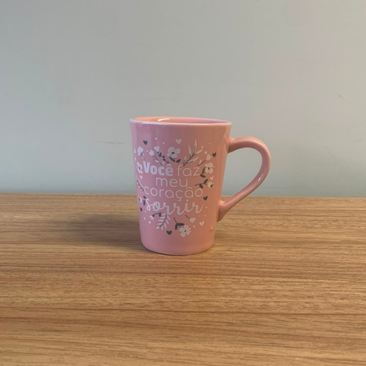 Caneca porcelana 220 ml - rosa - você faz meu coração sorrir