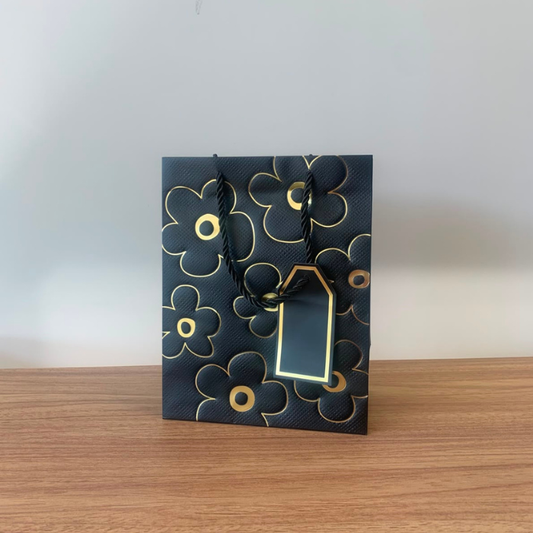 Sacola para Presente de Papel Flor Preta com Hot Stamping  – Kit com 3 Unidades