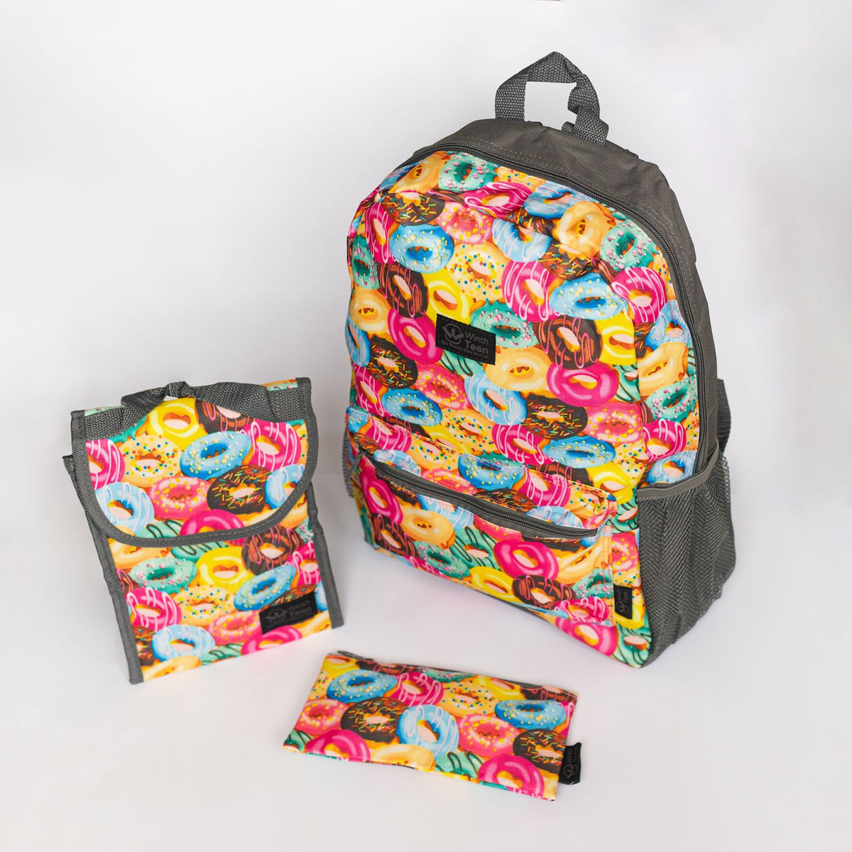 Kit Mochila Juvenil Estampada Donuts com Estojo e Lancheira – Kit Escolar Infantil