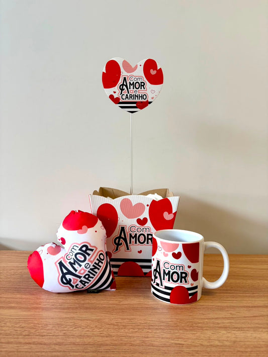 Kit Presente com Cachepô, Plaquinha, Mini Almofada e Caneca Com Amor e Carinho – KIT897