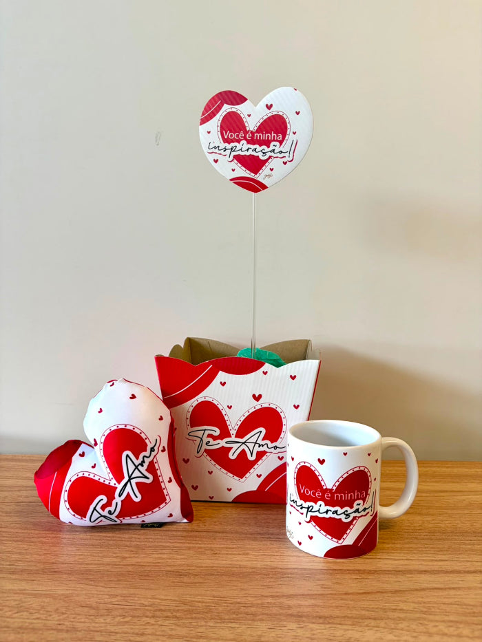 Kit Presente com Cachepô, Plaquinha, Mini Almofada e Caneca Te Amo Você é Minha Inspiração – KIT898