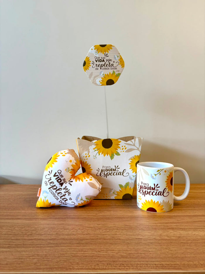 Kit Presente com Cachepô, Plaquinha, Mini Almofada e Caneca Que Sua Vida Seja Repleta de Coisas Boas – KIT896