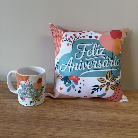 Kit almofada quadrada + Caneca - Feliz aniversário - KIT878