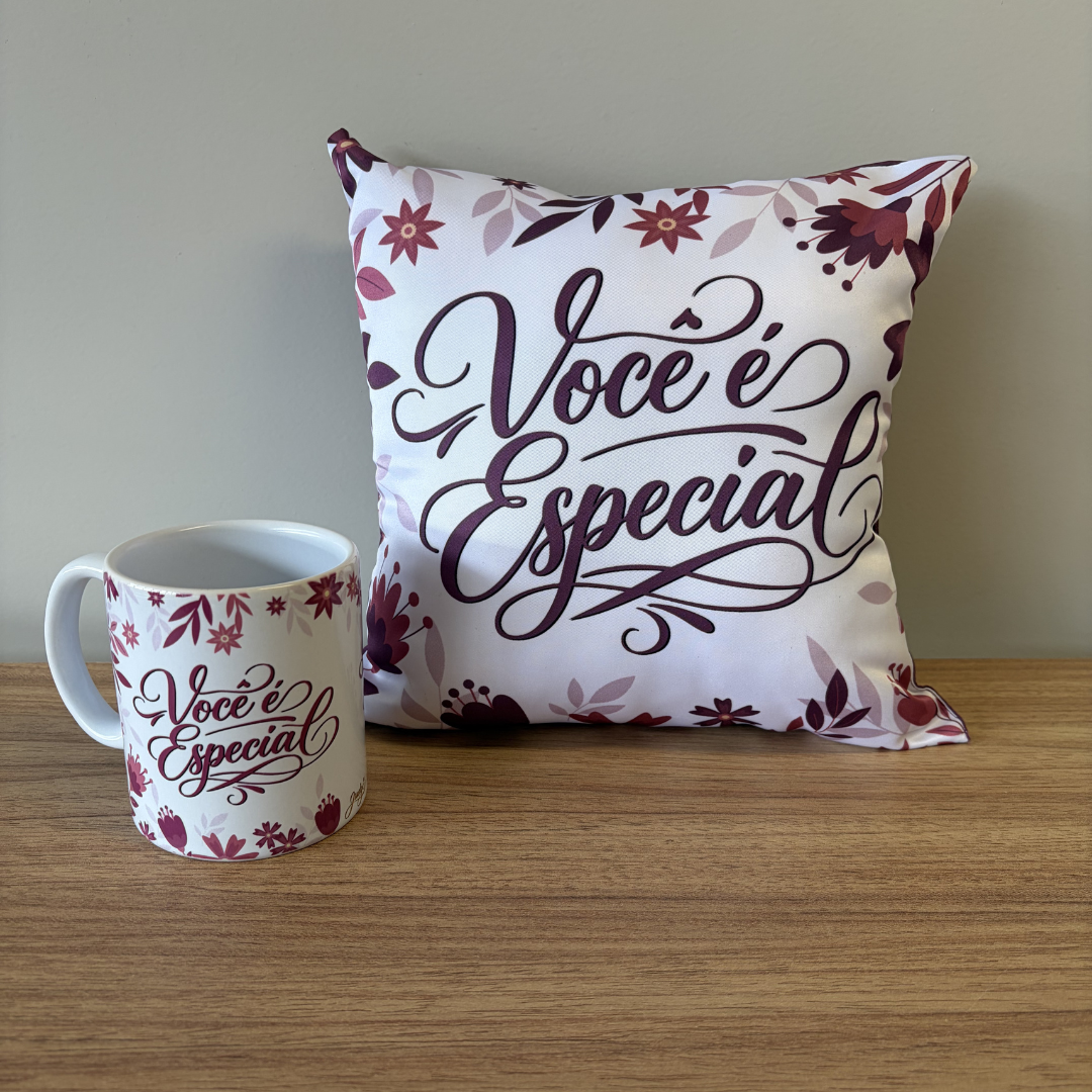 Kit Almofada Quadrada + Caneca - Você é Especial- KIT881