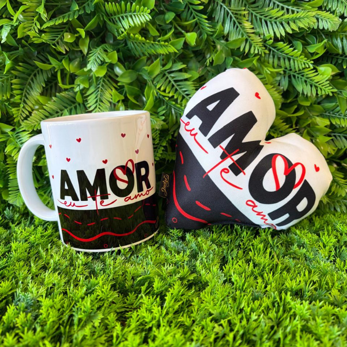 Caneca + Almofada mini coração - Amor eu te amo - KITCM665A